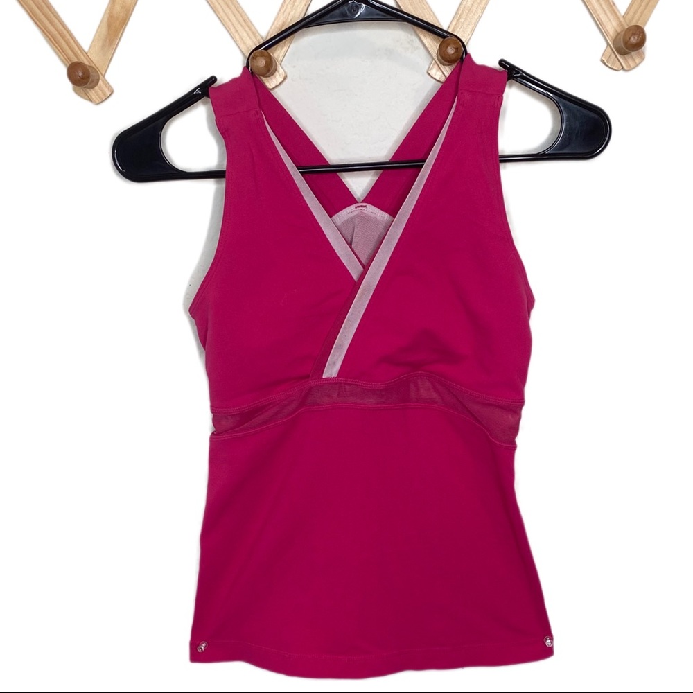 Lululemon Racer Back athletic top